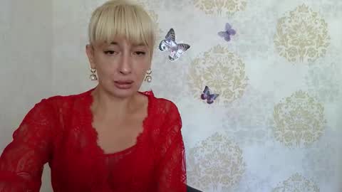 favorite_angel online show from September 12, 8:45 am