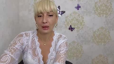 favorite_angel online show from September 19, 8:08 pm