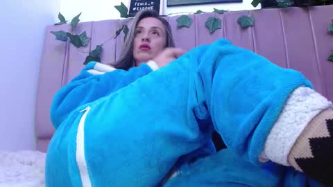 Alejandra online show from February 14, 9:56 am