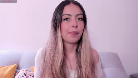 fernanda  online show from June 8, 3:24 pm