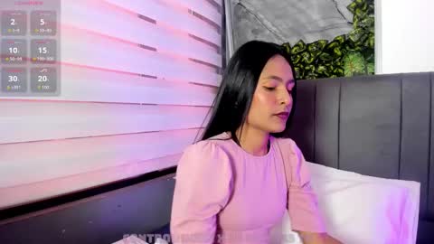 Snapshot of fernanda_liie_ chatting on September 19, 12:59 pm fernanda_liie_ online show from September 19, 12:59 pm