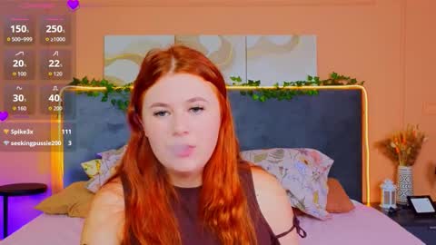 Snapshot of fiery_foxy chatting on October 4, 6:30 am Mabel online show from October 4, 6:30 am