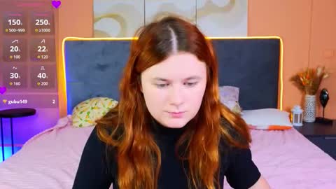 Snapshot of fiery_foxy chatting on September 26, 5:49 am Mabel online show from September 26, 5:49 am