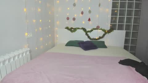 Snapshot of fiery_stella chatting on December 29, 9:17 am Fiery Stella online show from December 29, 9:17 am