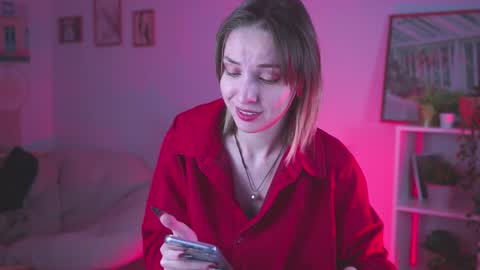 Snapshot of filipinaadams chatting on December 11, 8:15 am cap  online show from December 11, 8:15 am