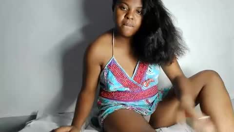 fiona_00 online show from April 22, 10:23 am