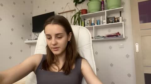 Keite wanna play  Meow online show from December 19, 10:51 am