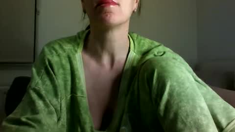 Fitbut online show from December 21, 9:41 pm