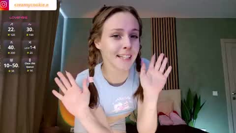 im Linda please give me thumbs up online show from July 9, 3:09 am