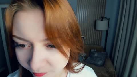 Snapshot of flawfull chatting on October 4, 6:41 am Cheryl 3 online show from October 4, 6:41 am