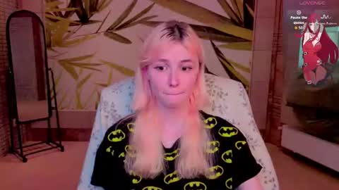 FlexiMona online show from August 8, 9:17 am