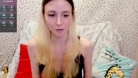 Snapshot of fleximona chatting on March 6, 10:30 am FlexiMona online show from March 6, 10:30 am
