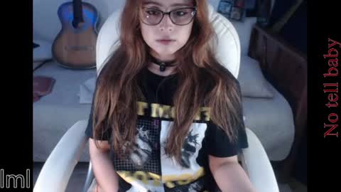 flor3citarockera online show from July 6, 3:58 pm