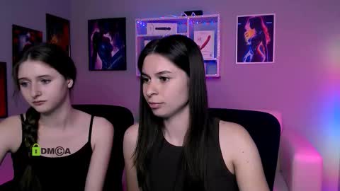 Snapshot of flora_ri chatting on September 23, 7:34 pm just ask me online show from September 23, 7:34 pm