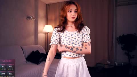 Snapshot of florencewilliam chatting on February 6, 6:46 pm Miranda Day Edanight. online show from February 6, 6:46 pm
