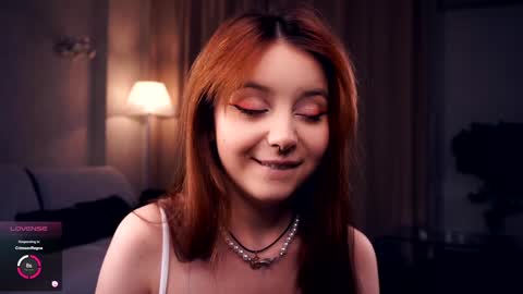 Snapshot of florencewilliam chatting on January 24, 6:35 pm Miranda Day Edanight. online show from January 24, 6:35 pm