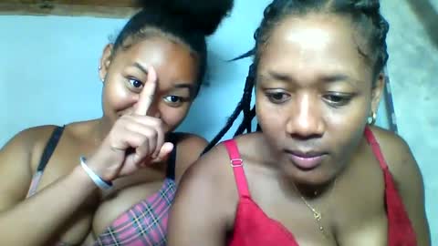 florencia011 online show from February 23, 9:00 pm