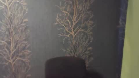 Snapshot of flower_bluee chatting on October 15, 12:30 pm Ambika 3 online show from October 15, 12:30 pm