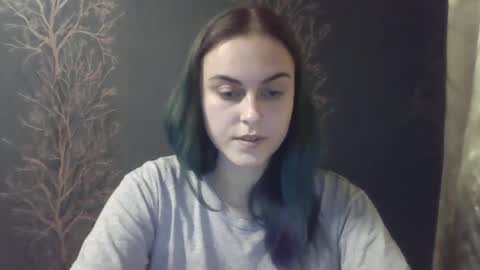 Snapshot of flower_bluee chatting on December 3, 2:27 pm Ambika 3 online show from December 3, 2:27 pm
