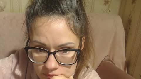 say meow and send tip  online show from February 8, 4:44 pm