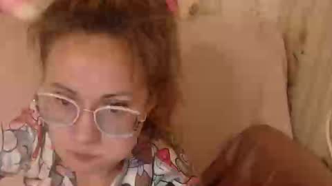 say meow and send tip  online show from July 28, 7:39 pm
