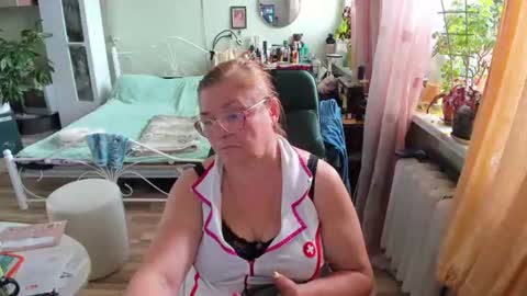 Flowerlower online show from July 28, 11:17 am