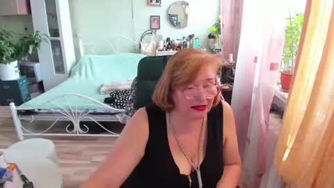 Flowerlower online show from June 13, 11:18 am