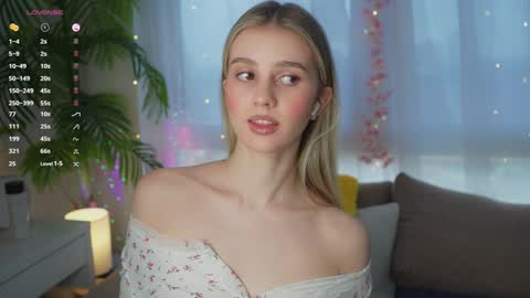 Adeline online show from February 6, 8:07 am