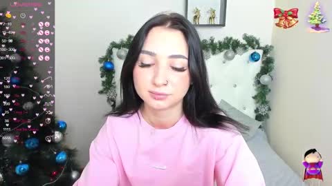 Snapshot of flufyfoxx chatting on December 29, 11:50 pm Lina online show from December 29, 11:50 pm