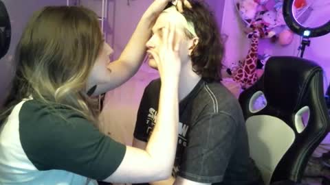 Flux online show from February 2, 2:38 pm