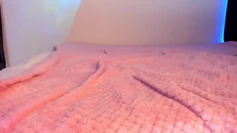 lia online show from February 17, 10:16 pm