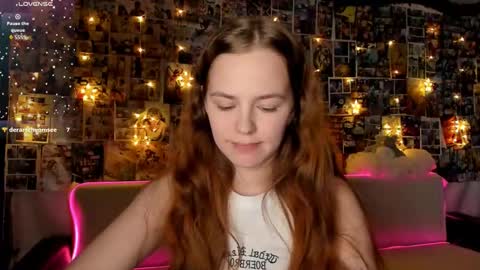 Lisa online show from January 9, 6:23 pm