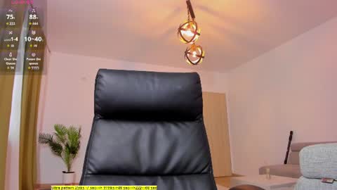 Foxx online show from July 2, 4:07 am