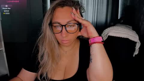 Kris online show from September 9, 1:49 am