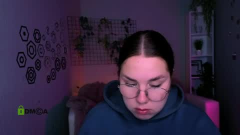 Foxy online show from April 2, 6:55 am