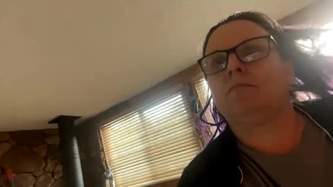 foxyladysback923 online show from February 27, 2:43 pm