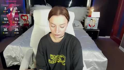 Maya online show from March 7, 9:11 pm