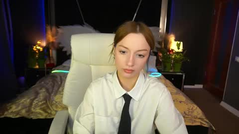 Maya online show from May 2, 5:38 pm