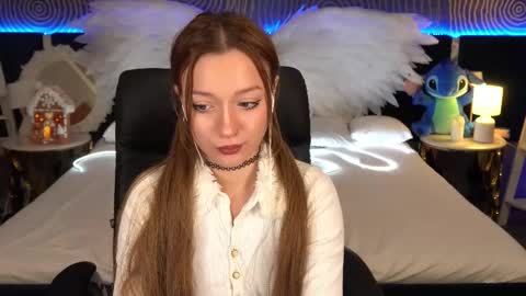 Maya online show from November 29, 2:54 pm