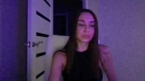 Foxy Shy online show from June 26, 7:15 pm