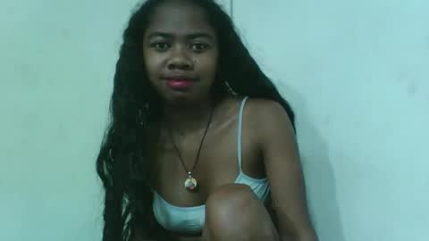 francinealdy online show from November 8, 3:11 am