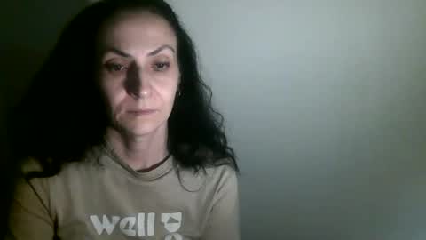 Snapshot of frankieteasing chatting on January 2, 4:46 pm frankieteasing online show from January 2, 4:46 pm