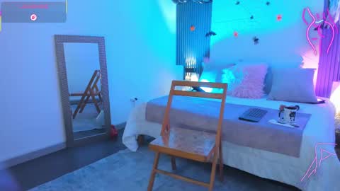 Fransheska online show from October 22, 12:32 pm