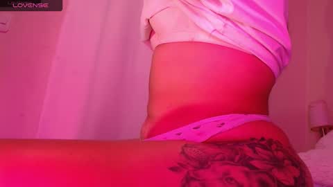 FRANY STEELL online show from December 1, 11:18 pm