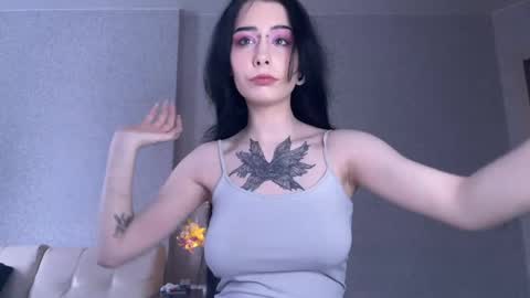 mistress Bastet and  mintcola online show from February 10, 1:01 pm