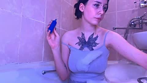 mistress Bastet and  mintcola online show from December 18, 5:00 pm