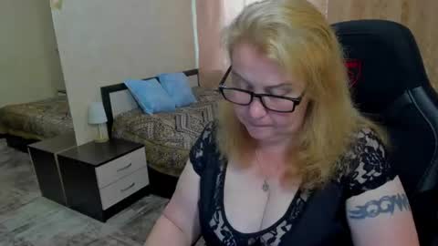 FrauMartha online show from June 16, 1:01 pm
