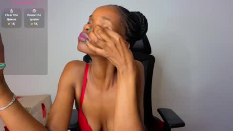 Nessa-Independent model online show from May 2, 5:22 am
