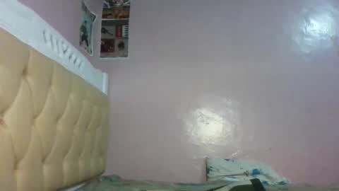 freakybabe458235 online show from March 22, 4:46 pm