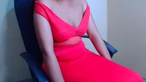 Lavinia online show from June 24, 11:42 am